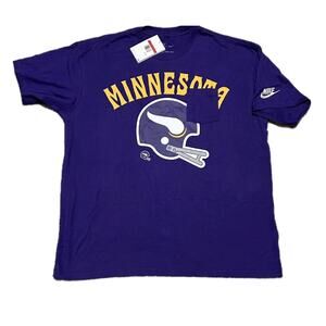 Men’s Small Minnesota Vikings NIKE Front Pocket Throwback T-Shirt NWT Size Large